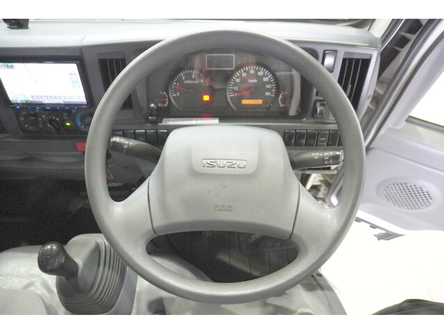 いすゞエルフ平ボディ小型（2t・3t）[写真31]