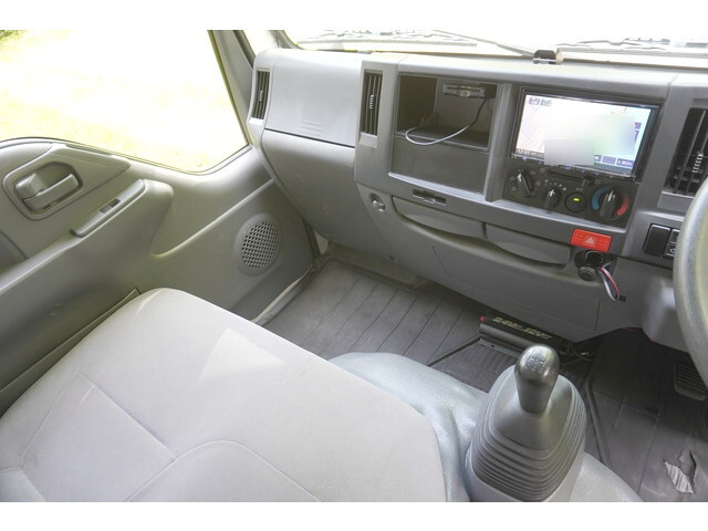 いすゞエルフ平ボディ小型（2t・3t）[写真34]