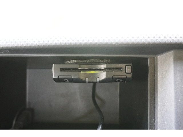 いすゞエルフ平ボディ小型（2t・3t）[写真37]