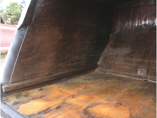 三菱ふそうキャンターパッカー車（塵芥車）小型（2t・3t）[写真23]