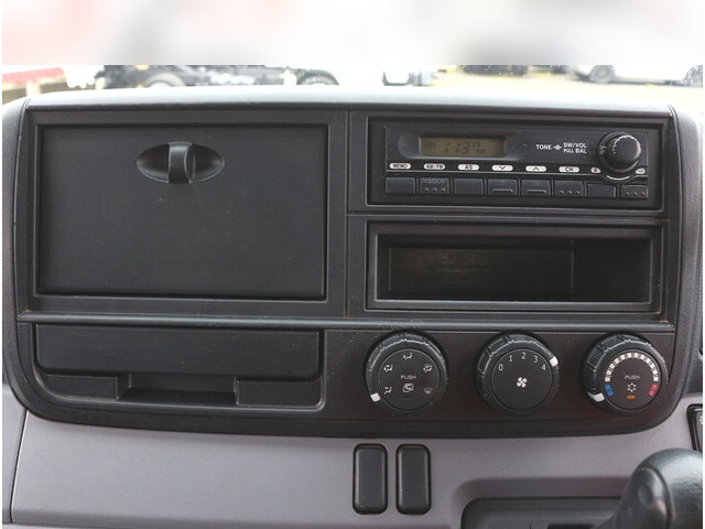 三菱ふそうキャンターパッカー車（塵芥車）小型（2t・3t）[写真35]