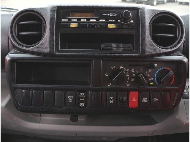 日野デュトロ高所作業車小型（2t・3t）[写真31]