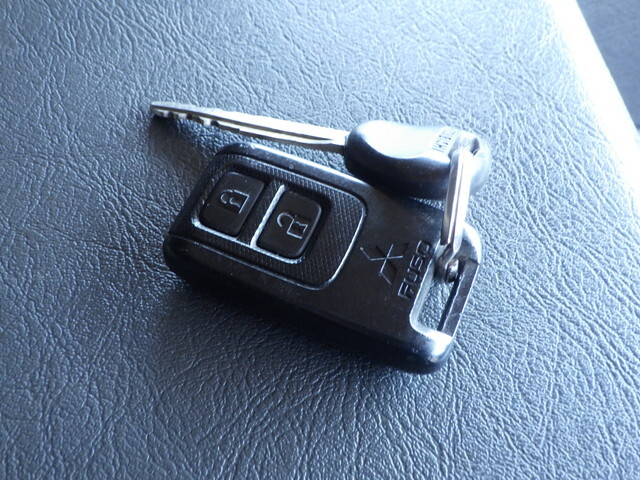 三菱ふそうスーパーグレートアルミウイング大型（10t）[写真39]