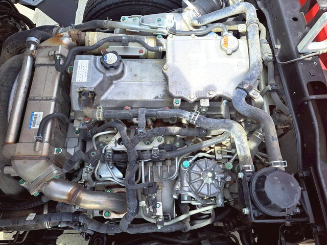 日野レンジャーセルフクレーン3段増トン（6t・8t）[写真13]