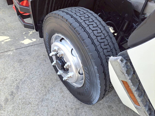 日野レンジャーセルフクレーン3段増トン（6t・8t）[写真14]