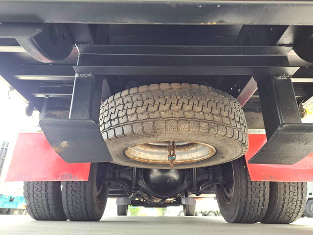 日野レンジャーセルフクレーン3段増トン（6t・8t）[写真17]