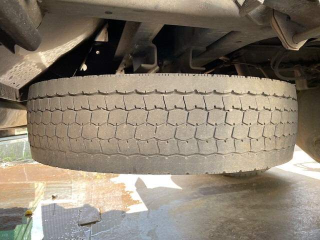 日野レンジャーパッカー車（塵芥車）中型（4t）[写真15]