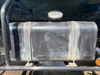 日野レンジャーパッカー車（塵芥車）中型（4t）[写真17]