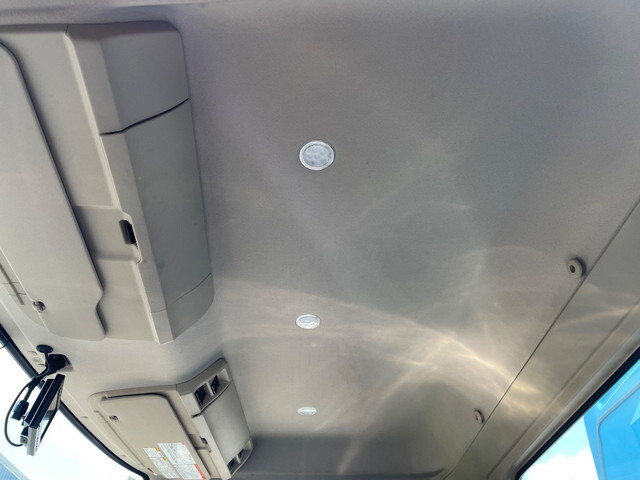 日野レンジャーパッカー車（塵芥車）中型（4t）[写真20]