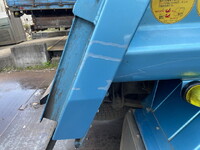 日野レンジャーパッカー車（塵芥車）中型（4t）[写真10]