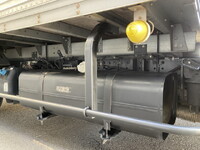 三菱ふそうキャンターアルミバン小型（2t・3t）[写真12]