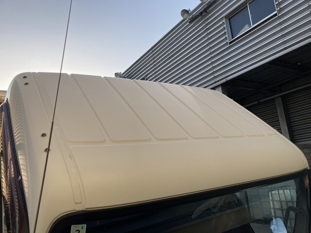 三菱ふそうキャンターアルミバン小型（2t・3t）[写真19]