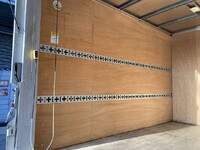 三菱ふそうキャンターアルミバン小型（2t・3t）[写真21]