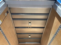 三菱ふそうキャンターアルミバン小型（2t・3t）[写真24]