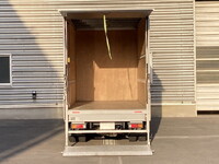 三菱ふそうキャンターアルミバン小型（2t・3t）[写真05]