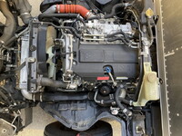 三菱ふそうキャンターアルミバン小型（2t・3t）[写真07]