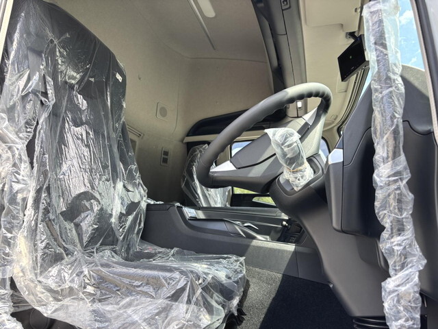 三菱ふそうスーパーグレートアルミウイング大型（10t）[写真21]