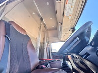 日野レンジャーアルミウイング中型（4t）[写真12]