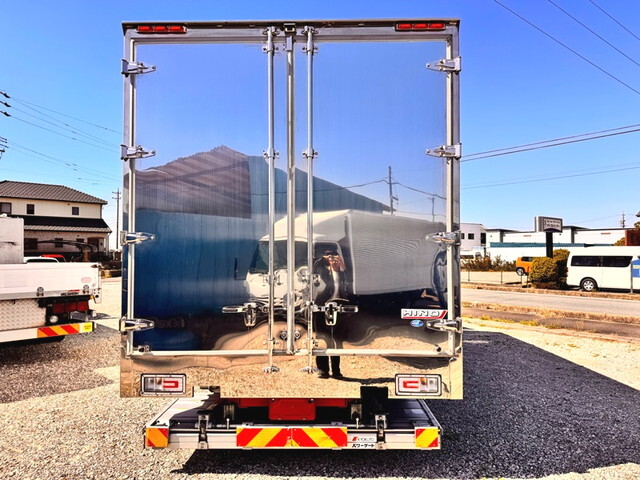 日野レンジャーアルミウイング中型（4t）[写真08]