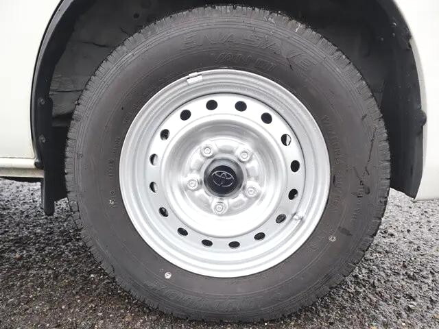 トヨタタウンエース平ボディ小型（2t・3t）[写真18]