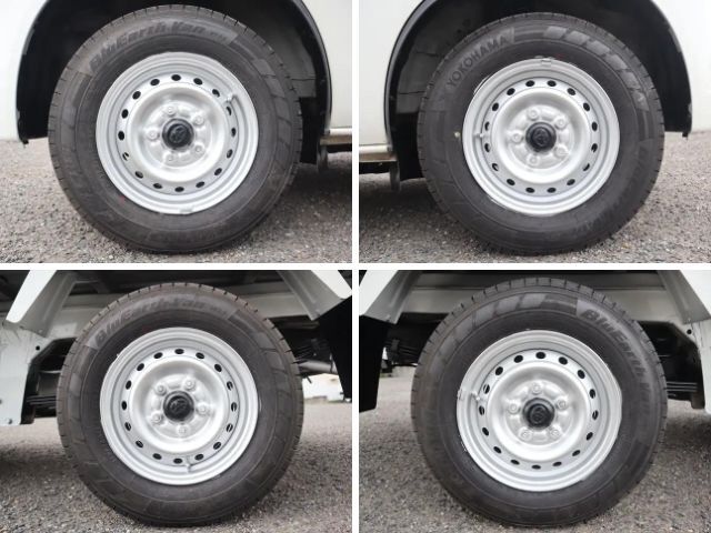 トヨタライトエース平ボディ小型（2t・3t）[写真20]