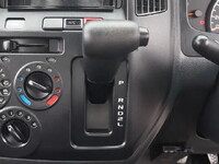 トヨタライトエース平ボディ小型（2t・3t）[写真29]