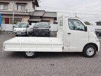 トヨタライトエース平ボディ小型（2t・3t）[写真10]