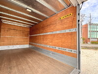 いすゞエルフアルミバン小型（2t・3t）[写真14]