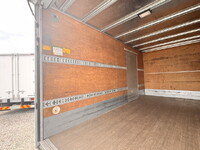 いすゞエルフアルミバン小型（2t・3t）[写真15]