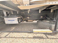 いすゞエルフアルミバン小型（2t・3t）[写真28]