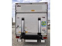 いすゞエルフアルミバン小型（2t・3t）[写真09]