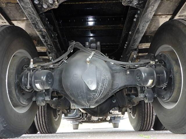 日野プロフィアセルフクレーン4段大型（10t）[写真22]