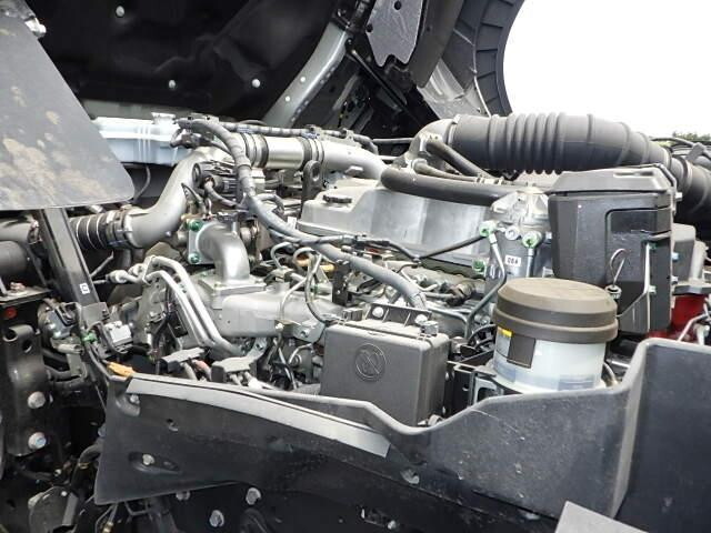 日野プロフィアセルフクレーン4段大型（10t）[写真29]