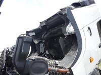 日野プロフィアセルフクレーン4段大型（10t）[写真32]