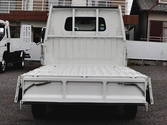 トヨタタウンエース平ボディ小型（2t・3t）[写真11]
