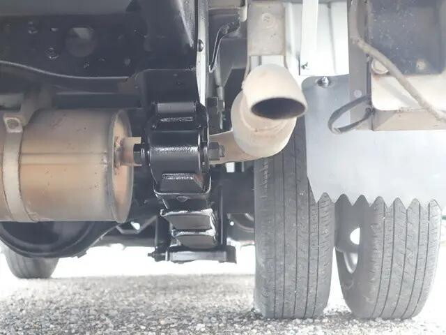 日産アトラス平ボディ小型（2t・3t）[写真24]