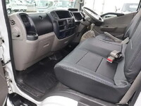 日産アトラス平ボディ小型（2t・3t）[写真28]