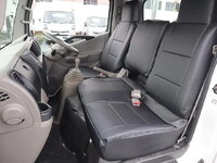 日産アトラス平ボディ小型（2t・3t）[写真29]