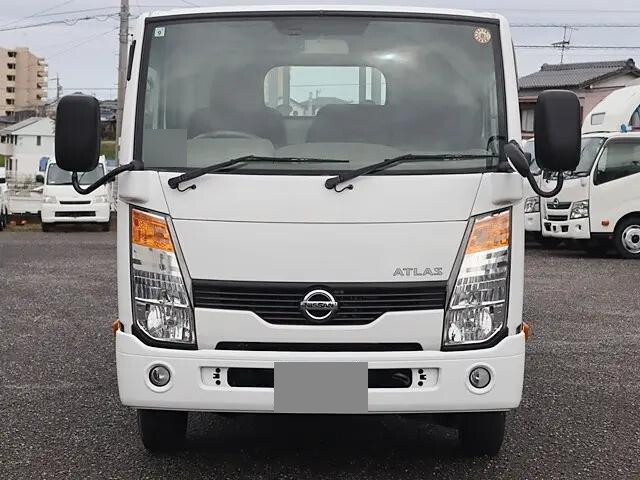 日産アトラス平ボディ小型（2t・3t）[写真05]