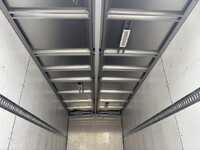 三菱ふそうファイターアルミウイング中型（4t）[写真12]