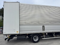 三菱ふそうファイターアルミウイング中型（4t）[写真16]