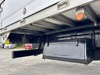 三菱ふそうファイターアルミウイング中型（4t）[写真23]