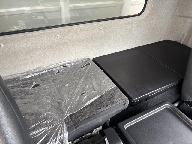 三菱ふそうファイターアルミウイング中型（4t）[写真31]