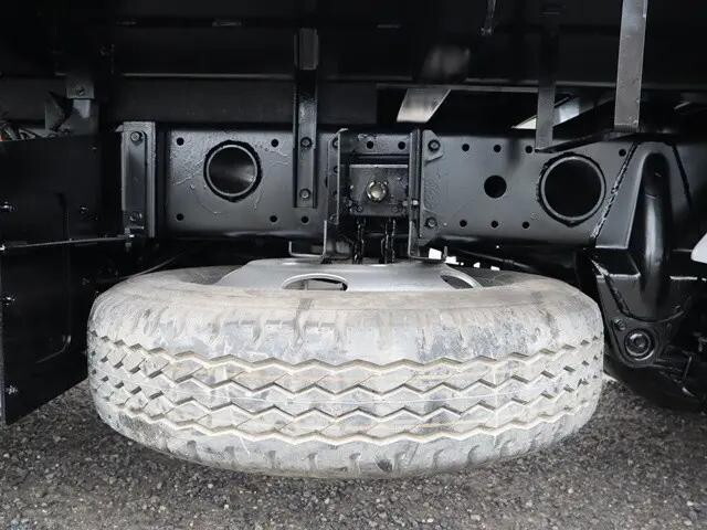 三菱ふそうキャンターダンプ小型（2t・3t）[写真19]