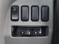 三菱ふそうキャンターダンプ小型（2t・3t）[写真34]