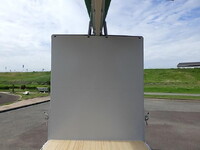 三菱ふそうスーパーグレートアルミウイング大型（10t）[写真12]