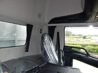 三菱ふそうスーパーグレートアルミウイング大型（10t）[写真24]