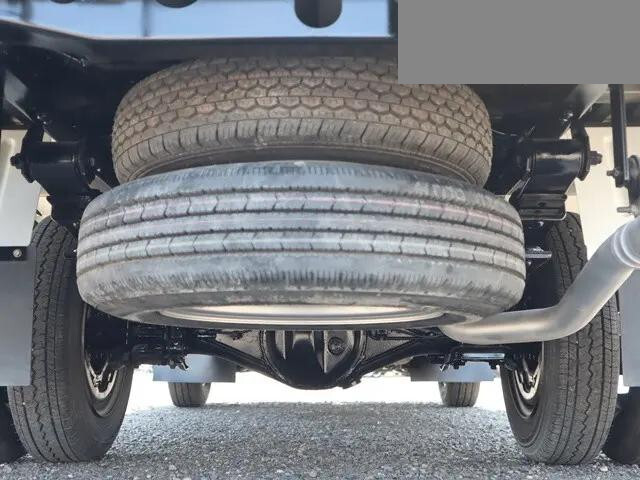 トヨタトヨエース平ボディ小型（2t・3t）[写真18]