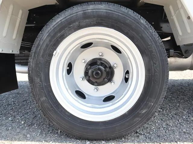 トヨタトヨエース平ボディ小型（2t・3t）[写真26]