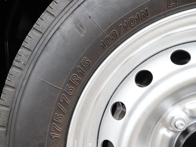 トヨタダイナ平ボディ小型（2t・3t）[写真17]